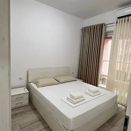 Apartament Ak *